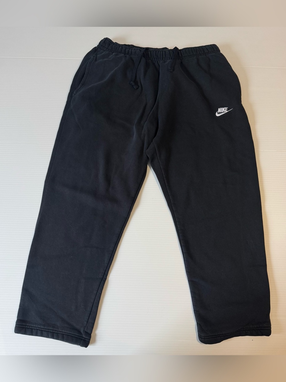 Nike Club Fleece Black Faded Vintage Wash Open Hem Sweatpants Joggers Large